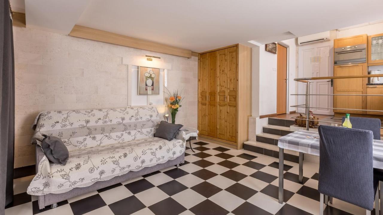 Apartments Katarina Trogir Exterior photo
