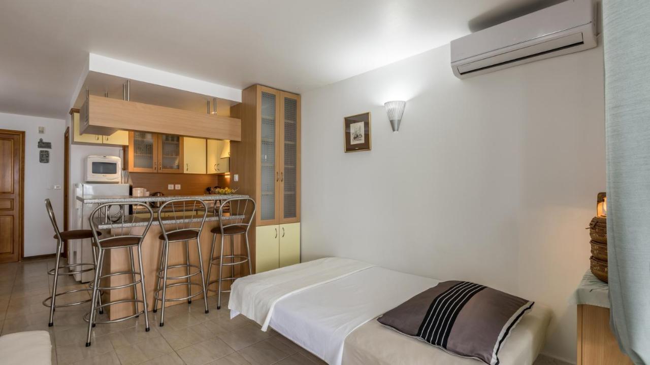 Apartments Katarina Trogir Exterior photo